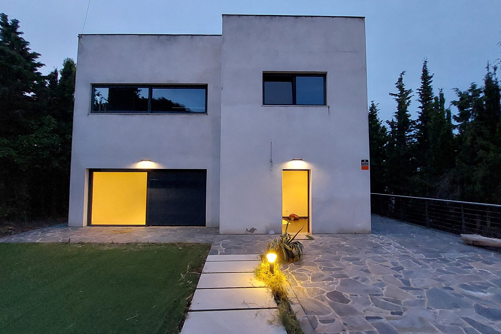 Casa moderna de 4 dormitorios con solárium y vistas al mar — La Montgoda, Lloret de Mar